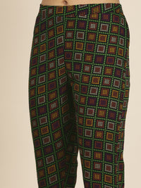 Thumbnail for Sangria Women Green Pure Cotton Bandhani Kurta with Trousers - Distacart