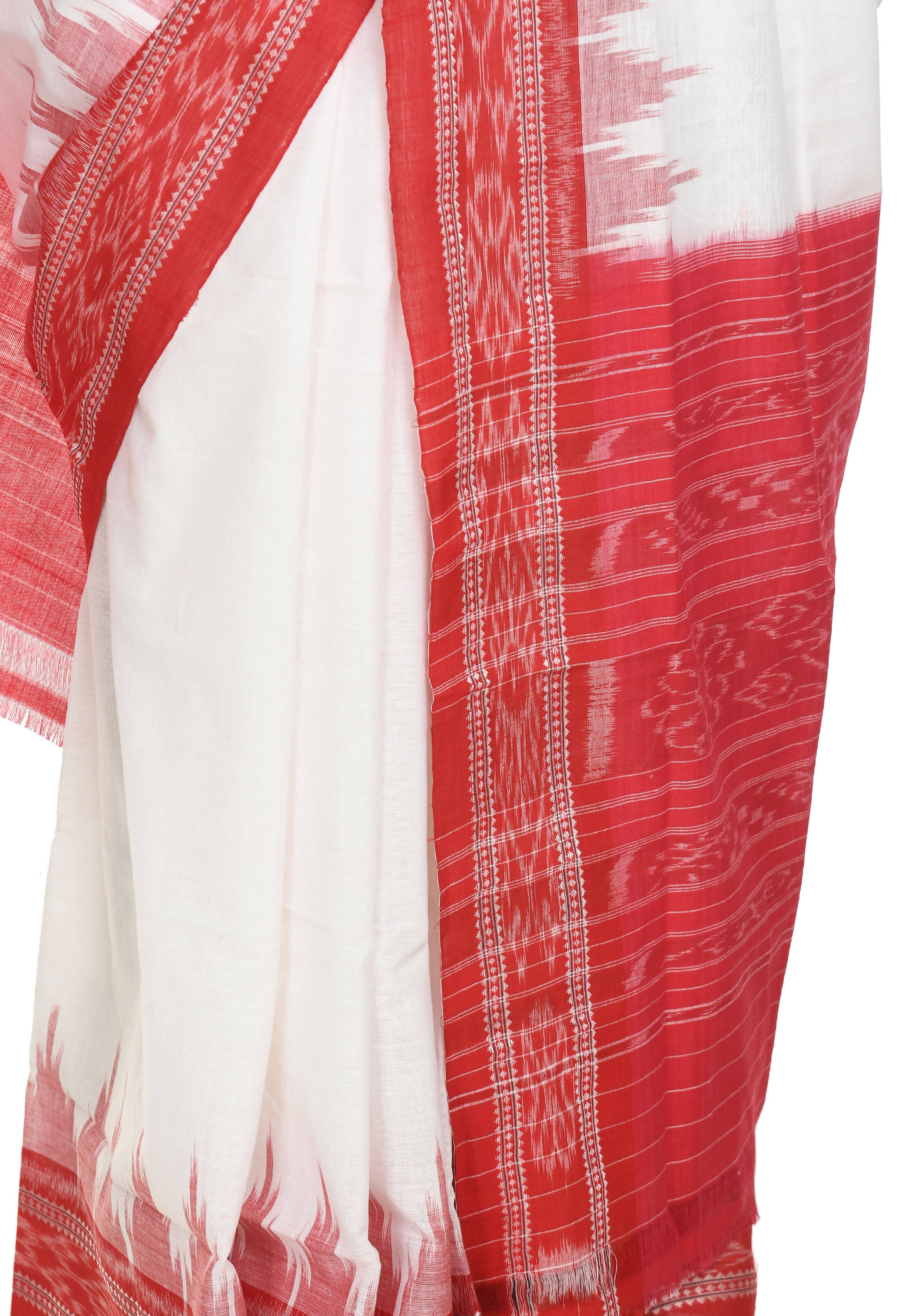 Vamika Sambalpuri Ikat Cotton Plane Kumbha White & Red Saree - Distacart
