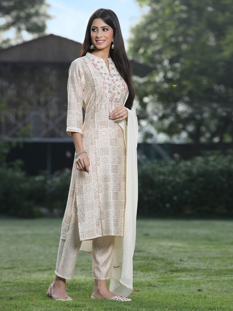 Juniper Off White Rayon Festive Printed Skd For Women - Distacart