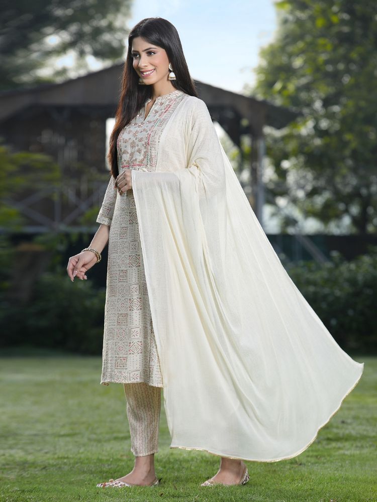 Juniper Off White Rayon Festive Printed Skd For Women - Distacart