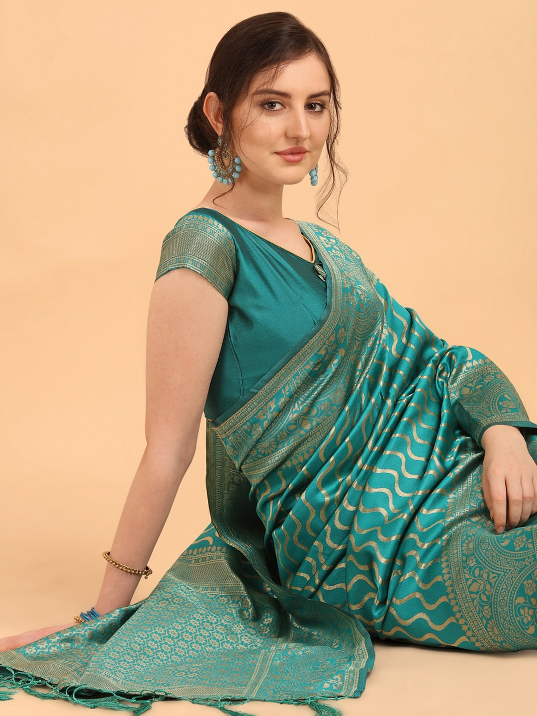 Mitera Green & Gold-Toned Silk Blend Fusion Leheriya Saree - Distacart