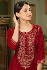 Thumbnail for Juniper Maroon Velvet Festive Solid Embroidered Straight Kurta For Women - Distacart
