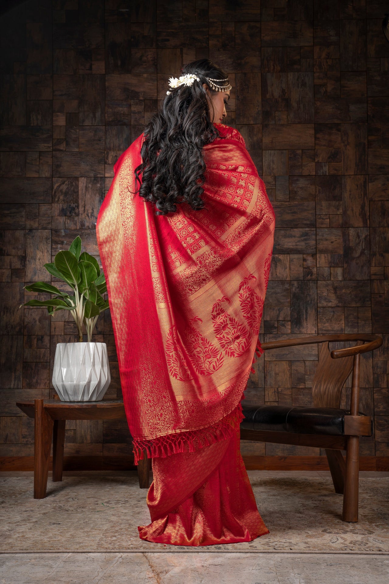 Vardha Candy Apple Red Golden Zari Kanjeevaram Silk Saree