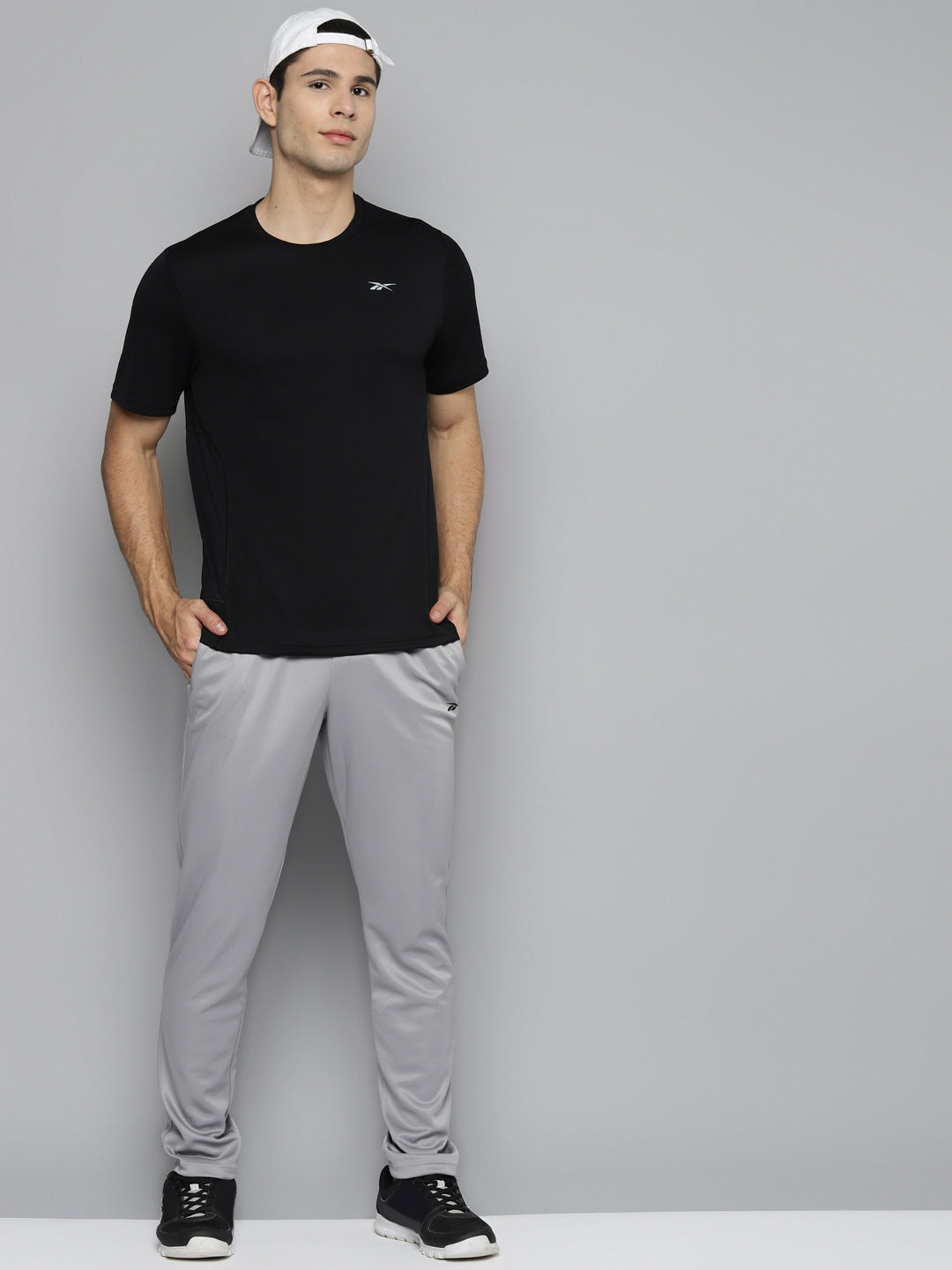 Reebok Men Black Speedwick Solid Running REECYCLED + SPEEDWICK T-shirt - Distacart