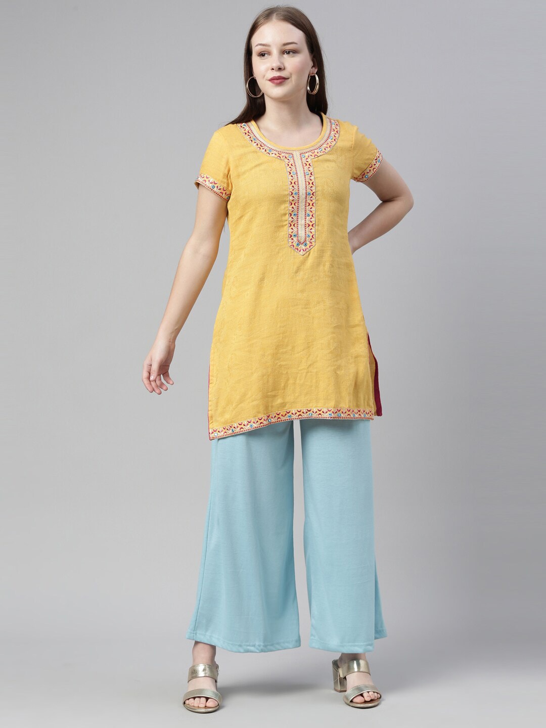 Souchii Blue Knitted Palazzos - Distacart