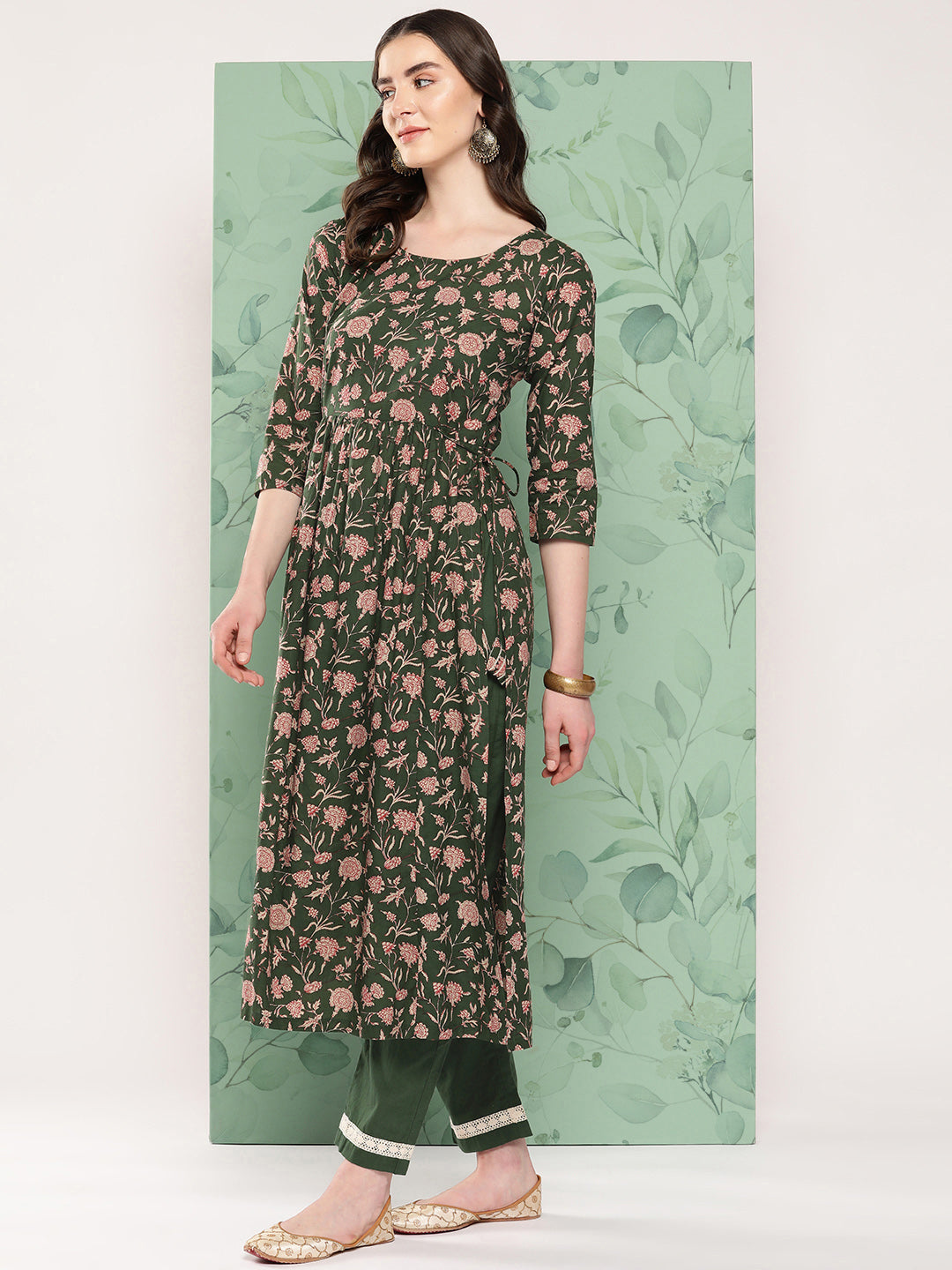 InWeave Women's Green Floral Motif Nyra Kurta Set With Dupatta - Distacart