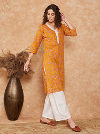 Thumbnail for InWeave Women's Fire Yellow Print V Neck Lace Work Straight Kurta - Distacart