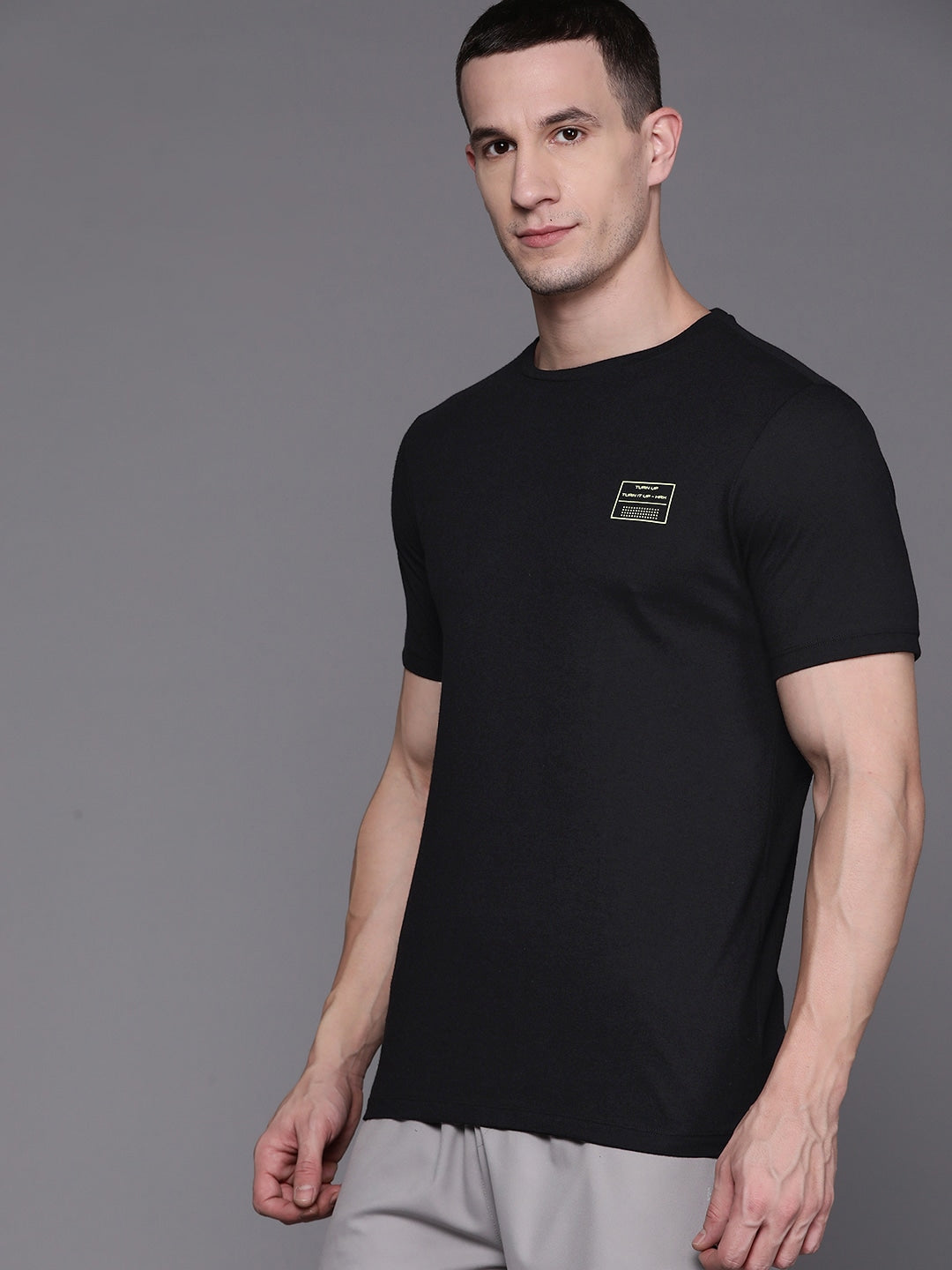 HRX by Hrithik Roshan Men Rapid-Dry Training T-shirt - Distacart