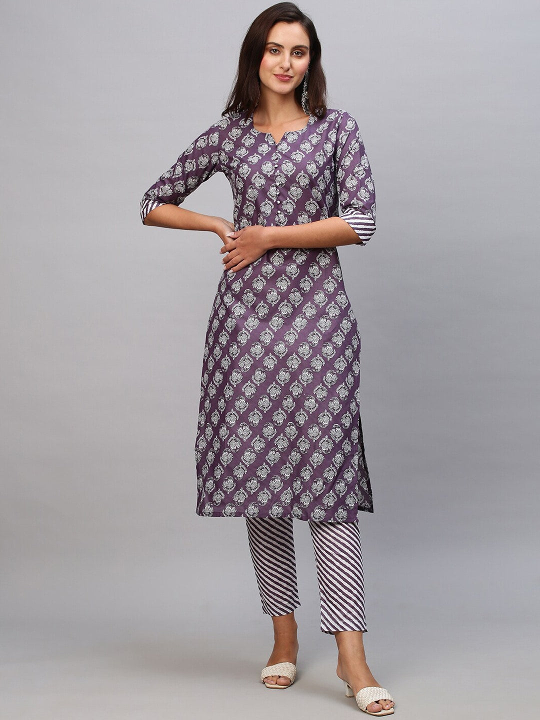 Kalini Ethnic Motifs Printed Straight Kurta with Trousers - Distacart