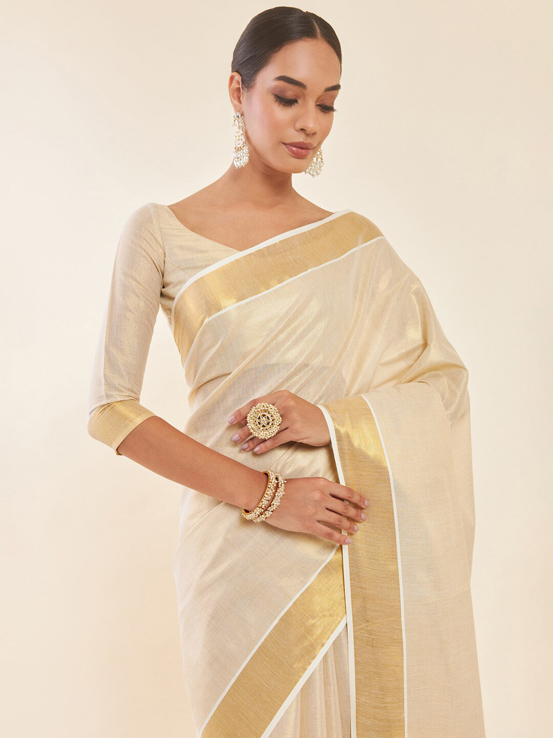 Soch Off White & Gold-Toned Zari Tissue Kasavu Saree - Distacart