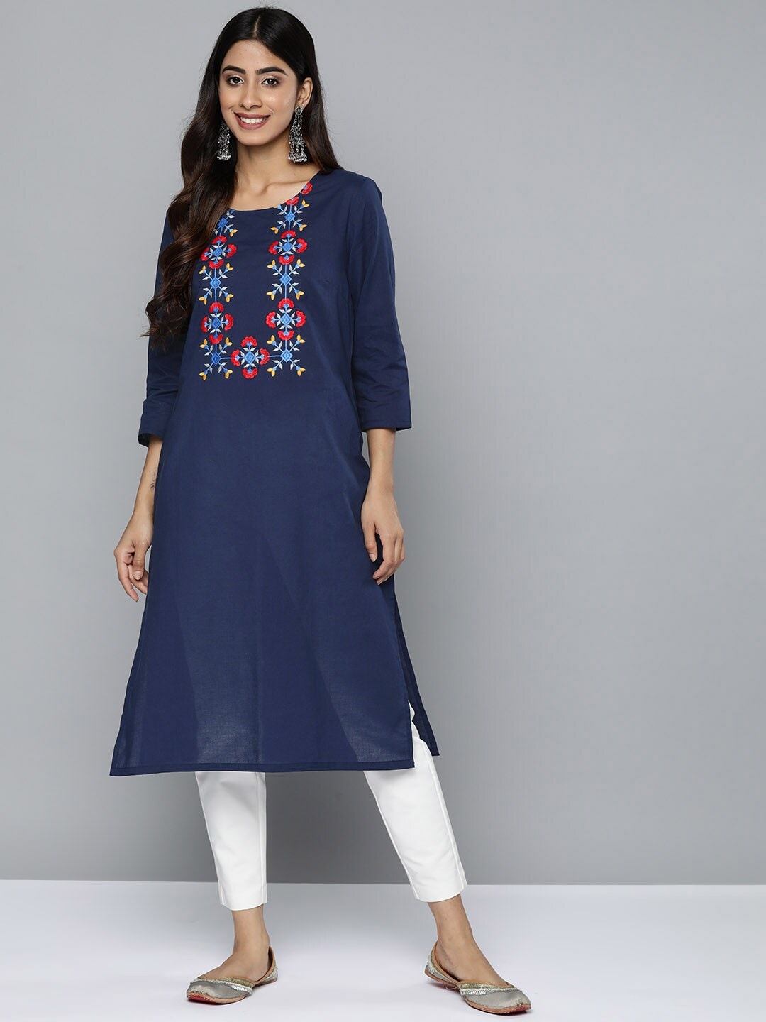 HERE&NOW Yoke Design Thread Work Cotton Kurta - Distacart