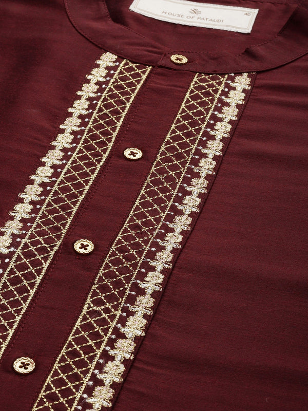 House of Pataudi Men Embroidered Jashn Kurta - Distacart