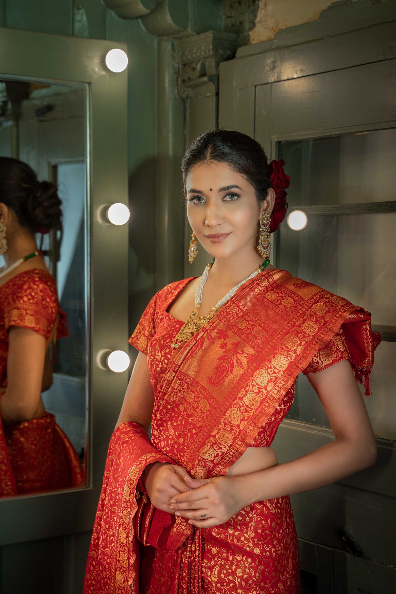 Vardha Light Red Golden Zari Banarasi Satin Silk Saree