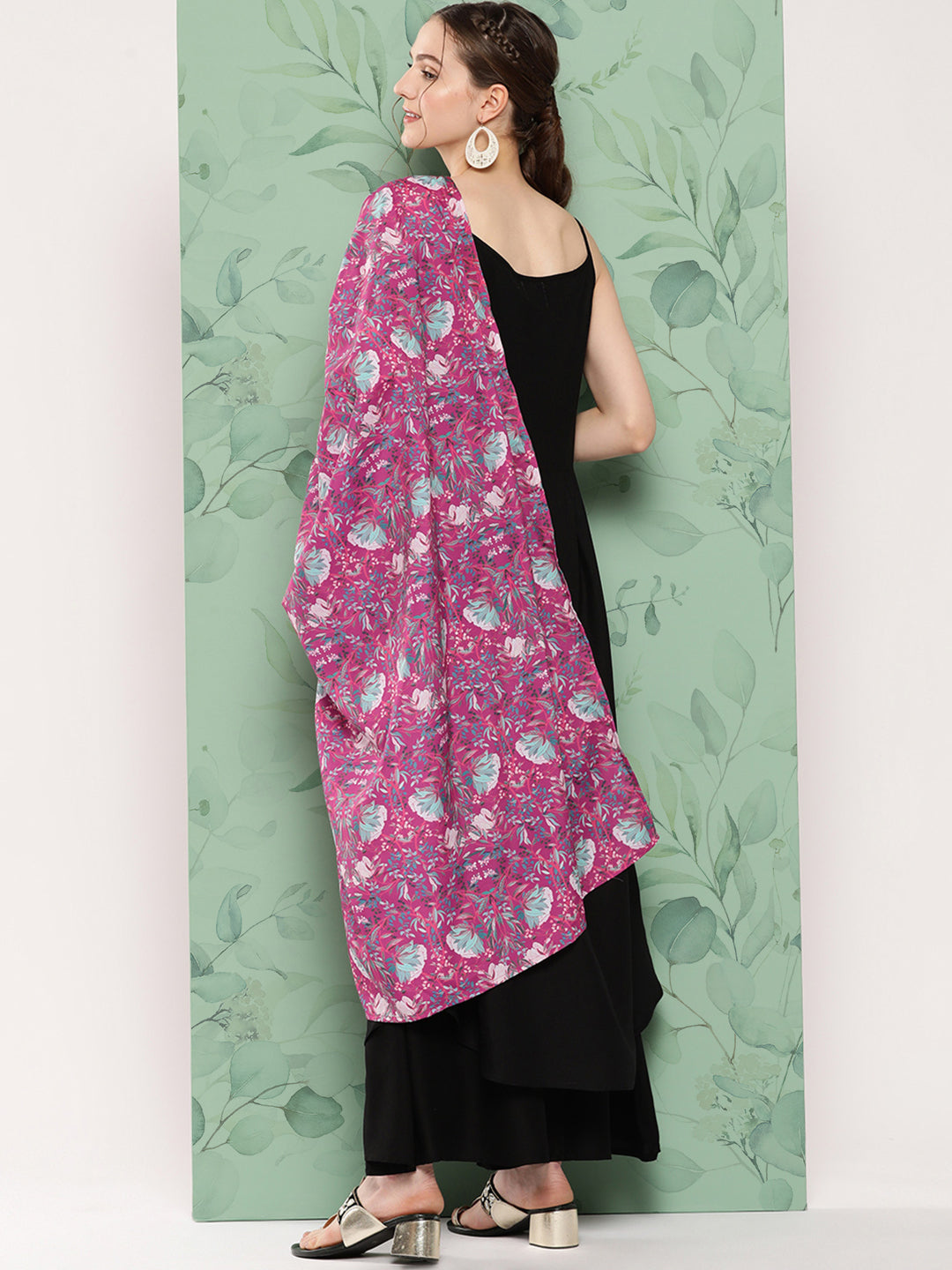 InWeave Women's Black Strappy Set W Magenta Camelia Cr Dupatta - Distacart