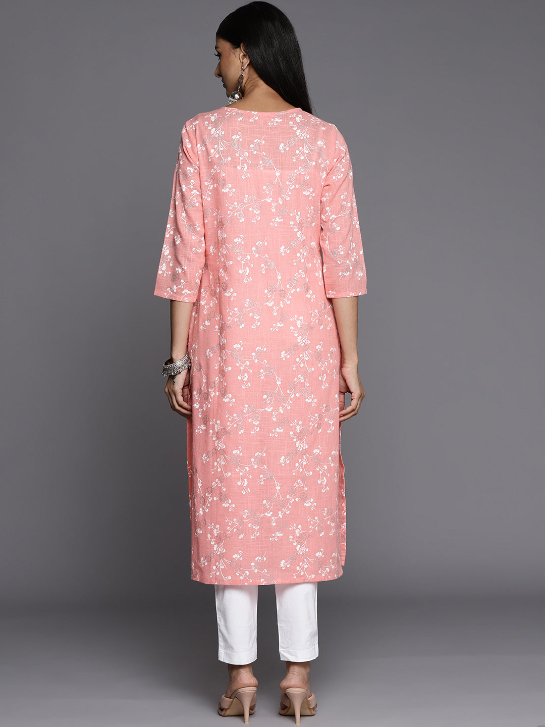 Varanga Women's Peach Khari Floral Printed Straight Kurta - Distacart