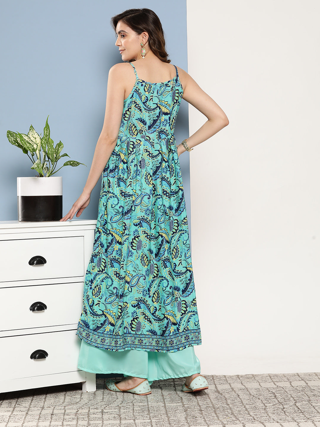 InWeave Women's Camelia Blue Pastel Print Strappy Kurta Set - Distacart
