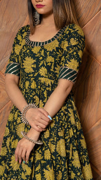 Thumbnail for Pomcha Jaipur Idika Green Hand Block Anarkali Set - Distacart