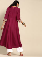 Thumbnail for Varanga Women Magenta Embroidered Round Neck Kurta - Distacart