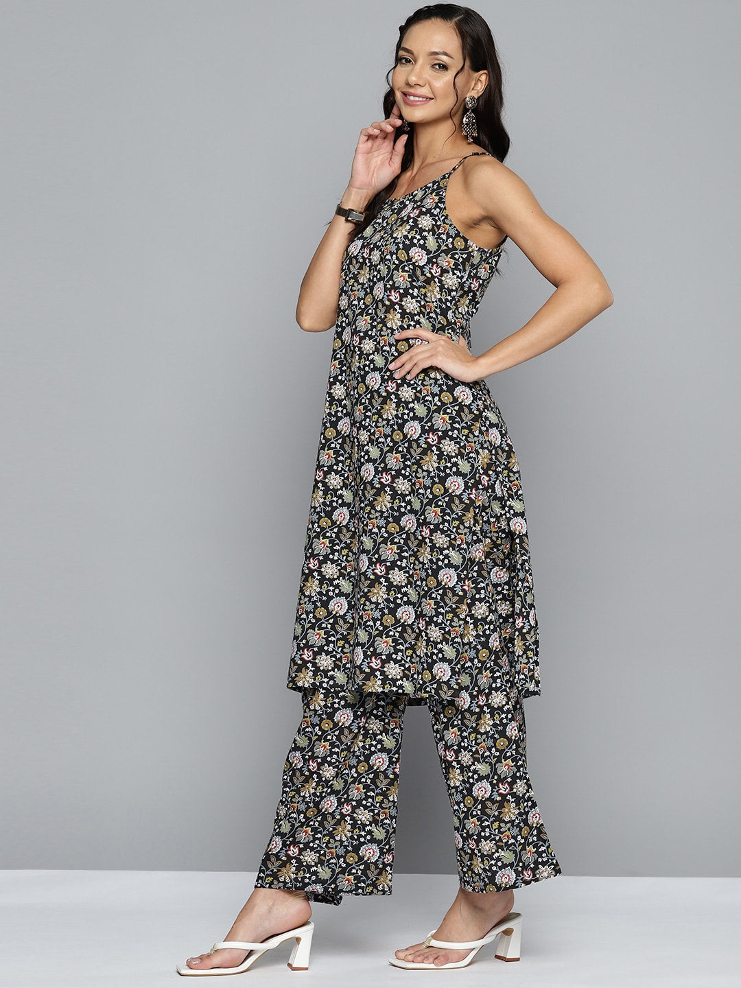 HERE&NOW Women Floral Printed Regular Pure Cotton Kurta with Palazzos & Dupatta - Distacart