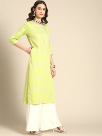 Thumbnail for Sangria Women Lime Green Printed Satin Kurta - Distacart