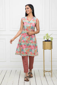 Thumbnail for Myshka Women Multi Floral Rayon A-Line V-Neck Kurtis - Distacart