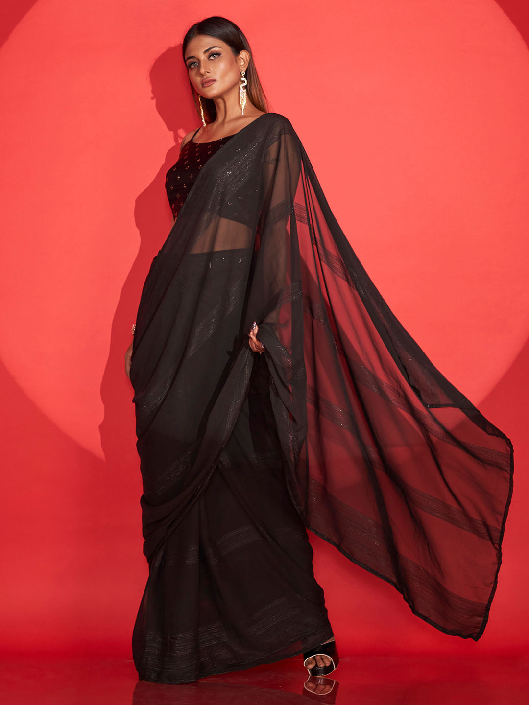 Tikhi Imli Zari Striped Saree - Distacart