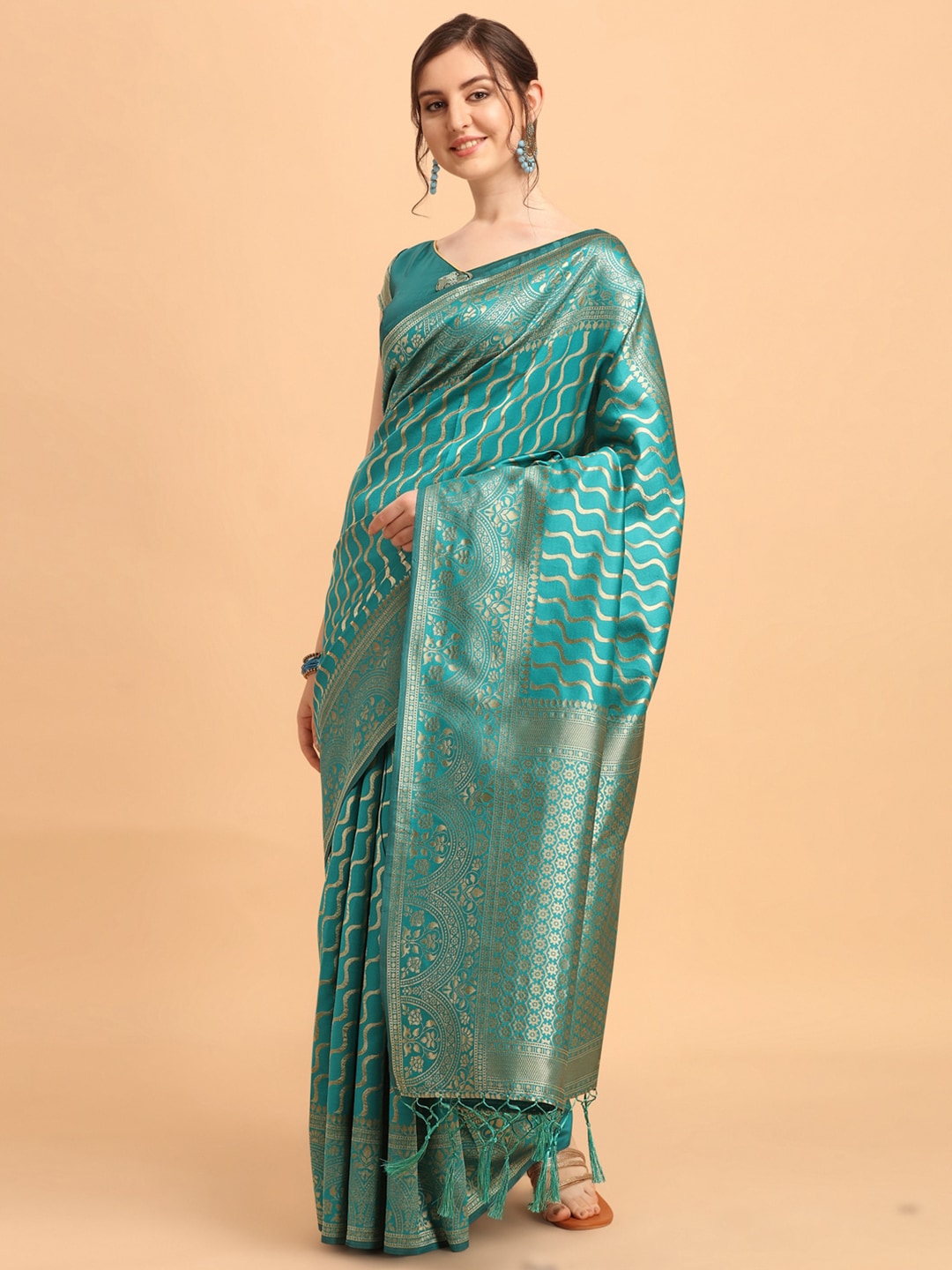 Mitera Green & Gold-Toned Silk Blend Fusion Leheriya Saree - Distacart