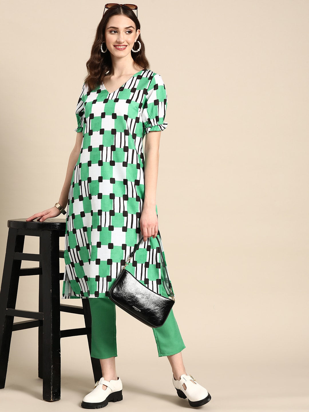 Sangria Women Printed Kurta with Trousers - Distacart