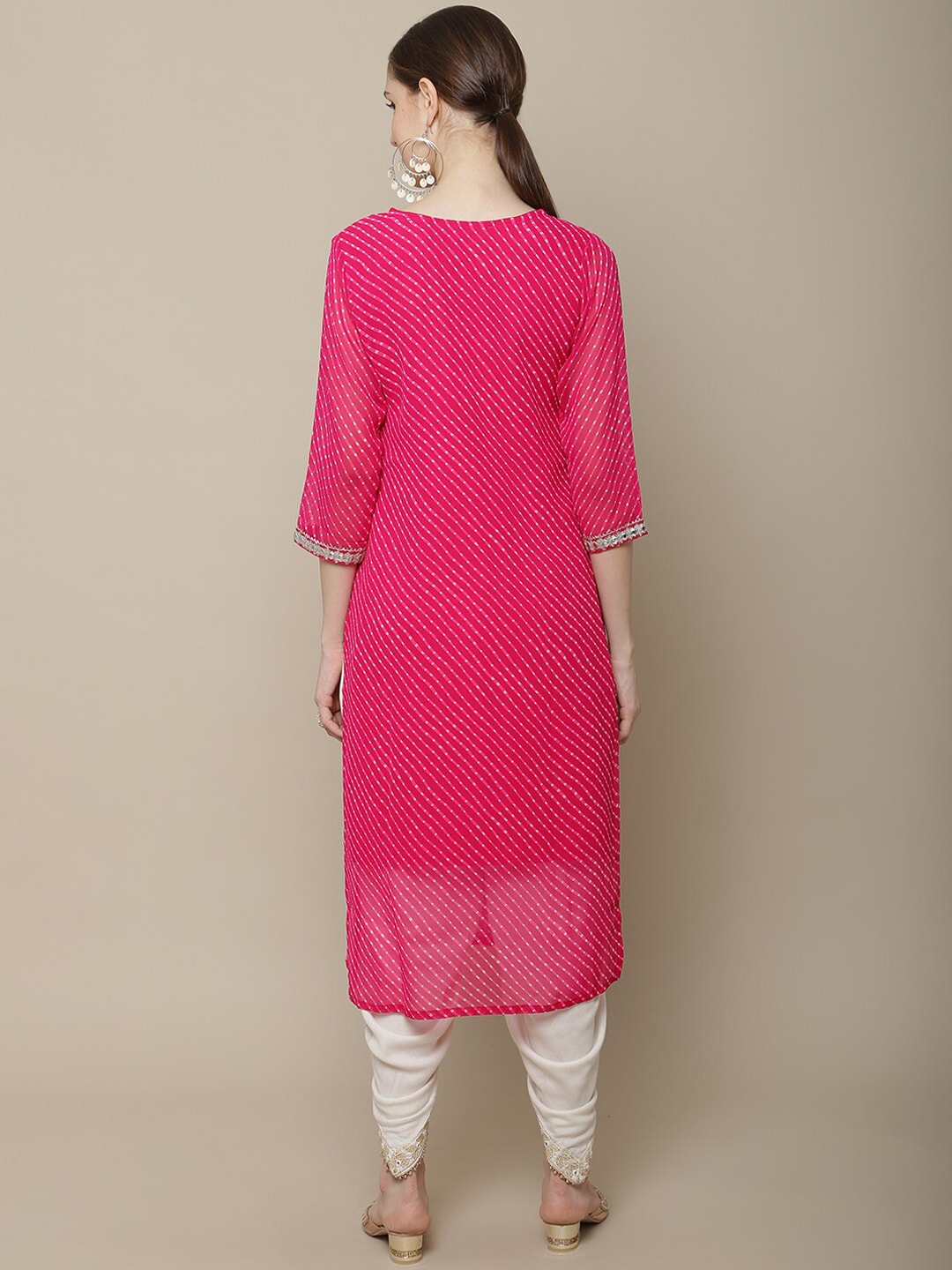 Sangria Women Pink Floral Embroidered Georgette Straight Kurta - Distacart