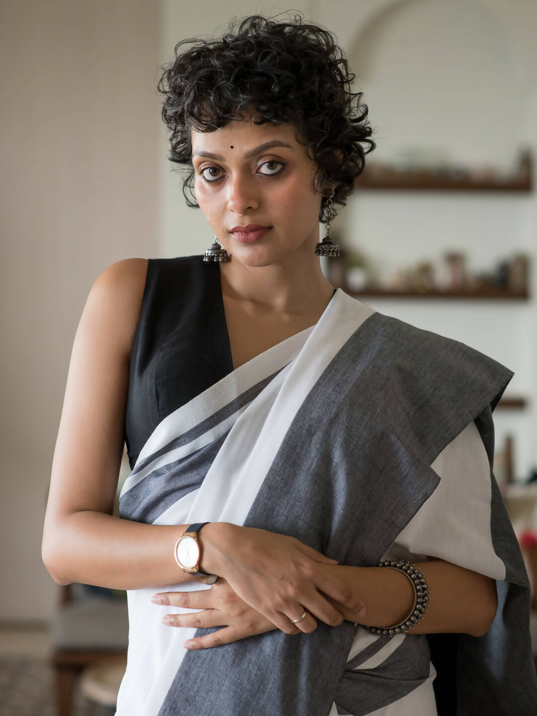 Suta White Woven Design Cotton Blend Saree - Distacart