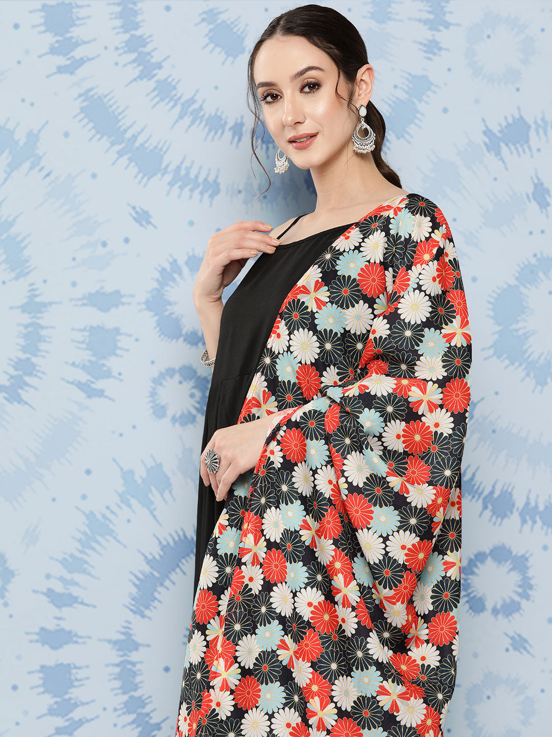 InWeave Women's Black Strappy Set With White Red Round Motif Dupatta - Distacart