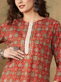 Thumbnail for InWeave Women's Maroon Ethnic Print Lace Gota Work Straight Kurta - Distacart
