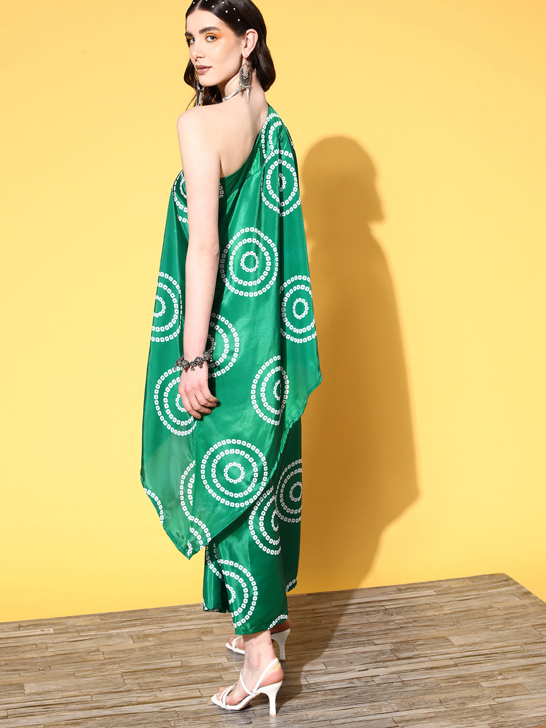 InWeave Women's Green Bandhani Motif One Shoulder Palazzo Set - Distacart