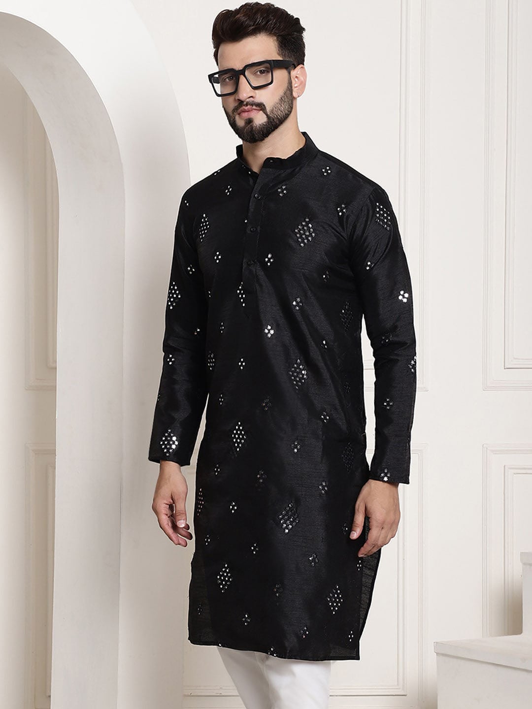 Sojanya Ethnic Motifs Embroidered Thread Work Kurta - Distacart