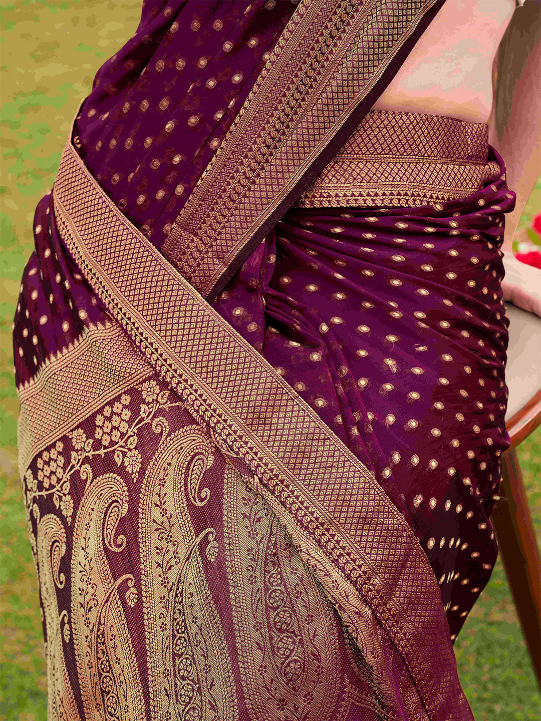 Tikhi Imli Embellished Zari Art Silk Saree - Distacart