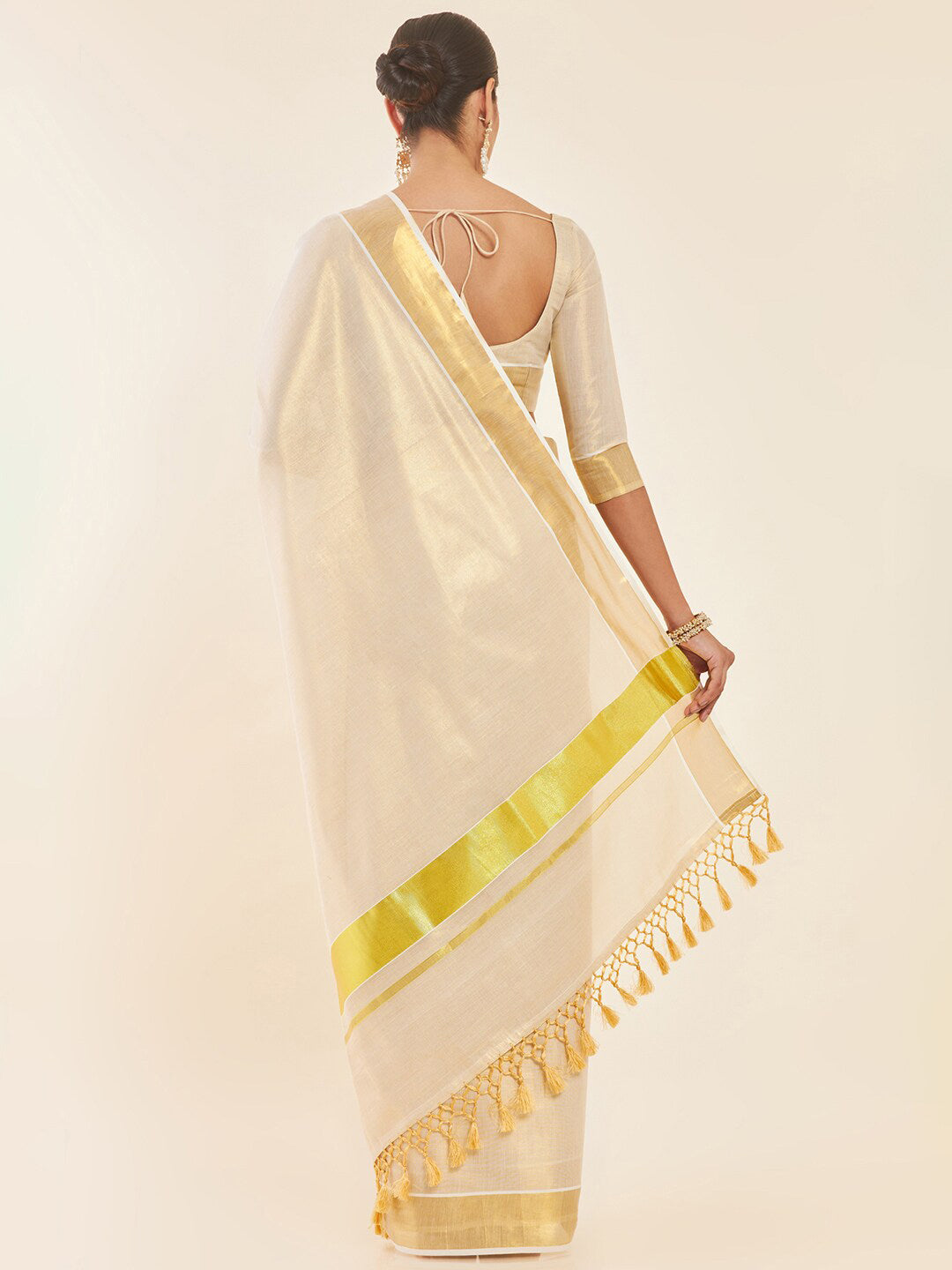 Soch Off White & Gold-Toned Zari Tissue Kasavu Saree - Distacart