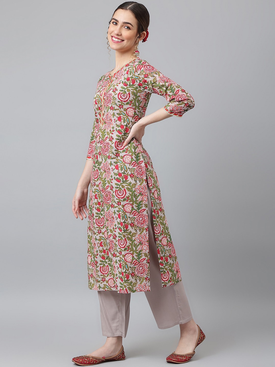 Khushal K Women Grey Floral Printed Kurta with Trousers & With Dupatta - Distacart