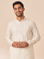 Thumbnail for Manyavar Men Striped Pure Cotton Kurta with Pyjamas - Distacart