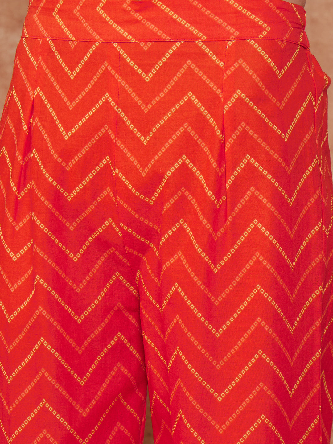 InWeave Women's Orange S Print Twisted Neckline Kurta Pant Set - Distacart