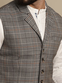 Thumbnail for Even Apparels Men's Brown Waistcoat with Notched Lapel - Distacart