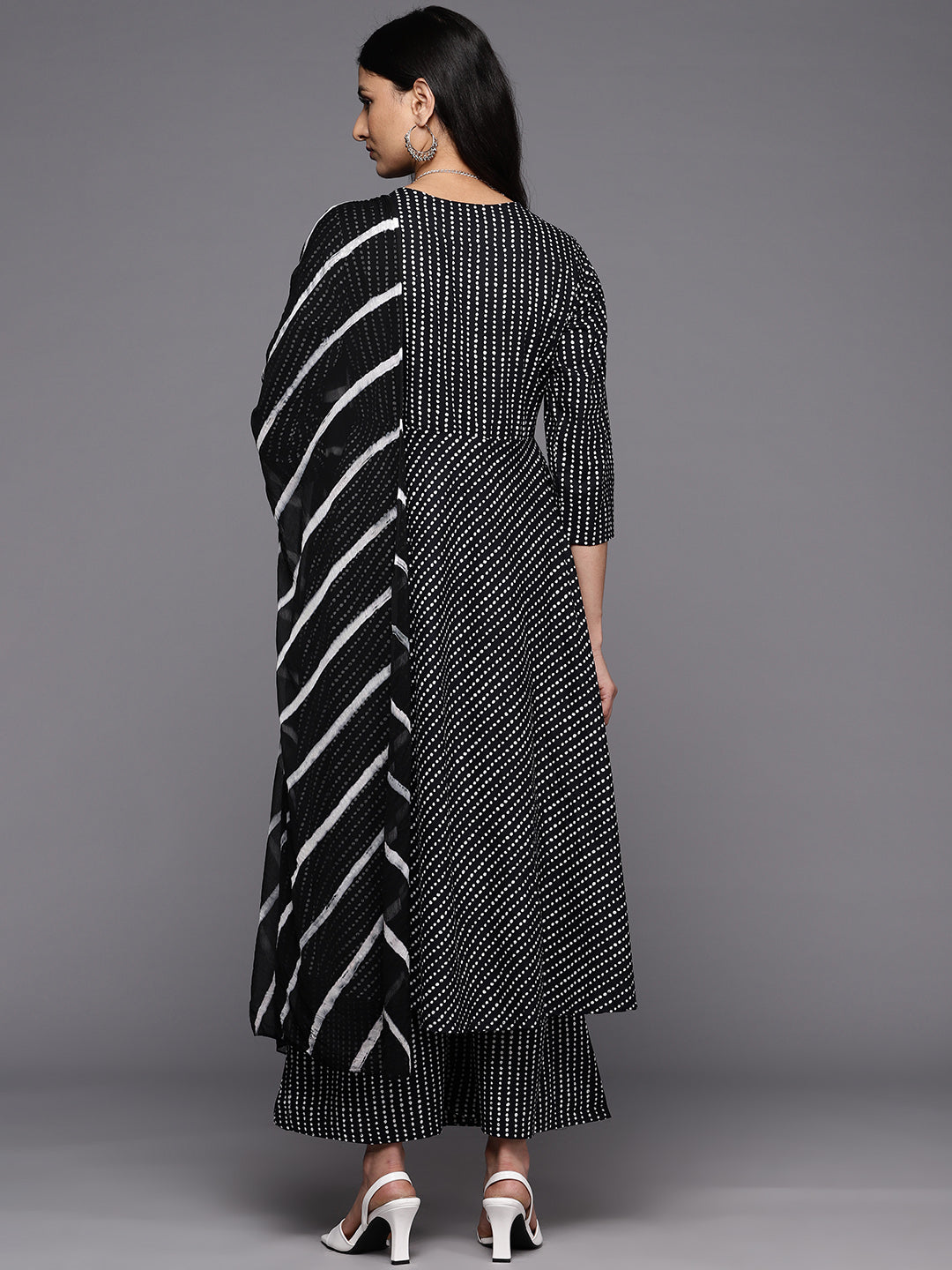 KSUT (House of Varanga) Black And White Cotton Printed Anarkali Kurta Paired With Palazzo And Chiffon Dupatta - Distacart