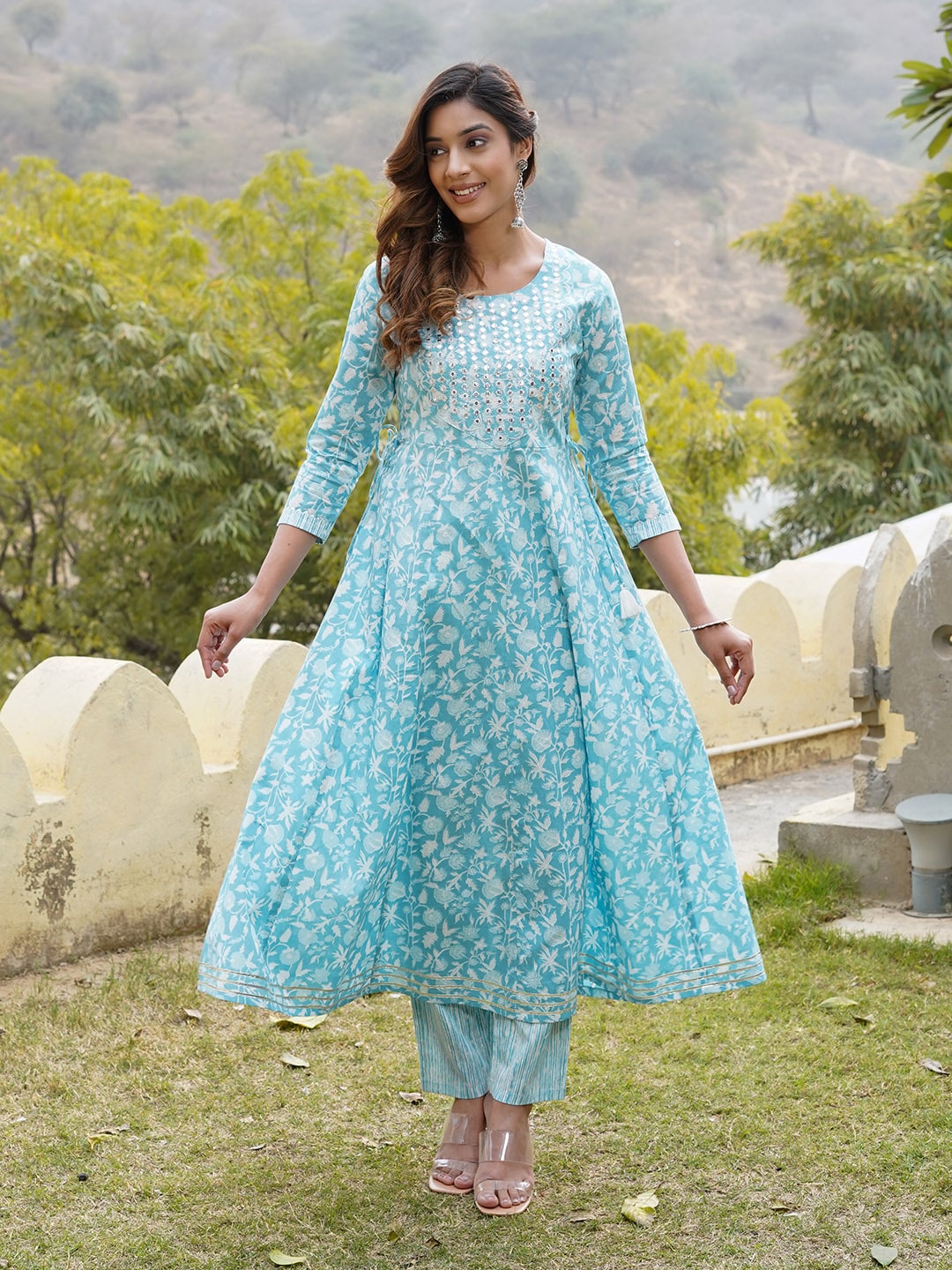 Kalini Floral Printed Regular Mirror Work Pure Cotton Kurta with Trousers & With Dupatta - Distacart