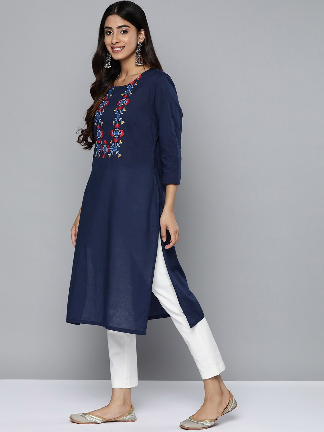 HERE&NOW Yoke Design Thread Work Cotton Kurta - Distacart