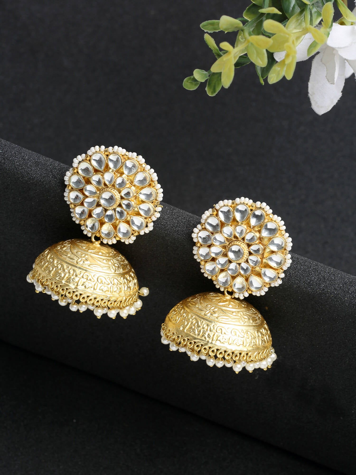 Kundan Jhumkay - Ruby Raang - Distacart