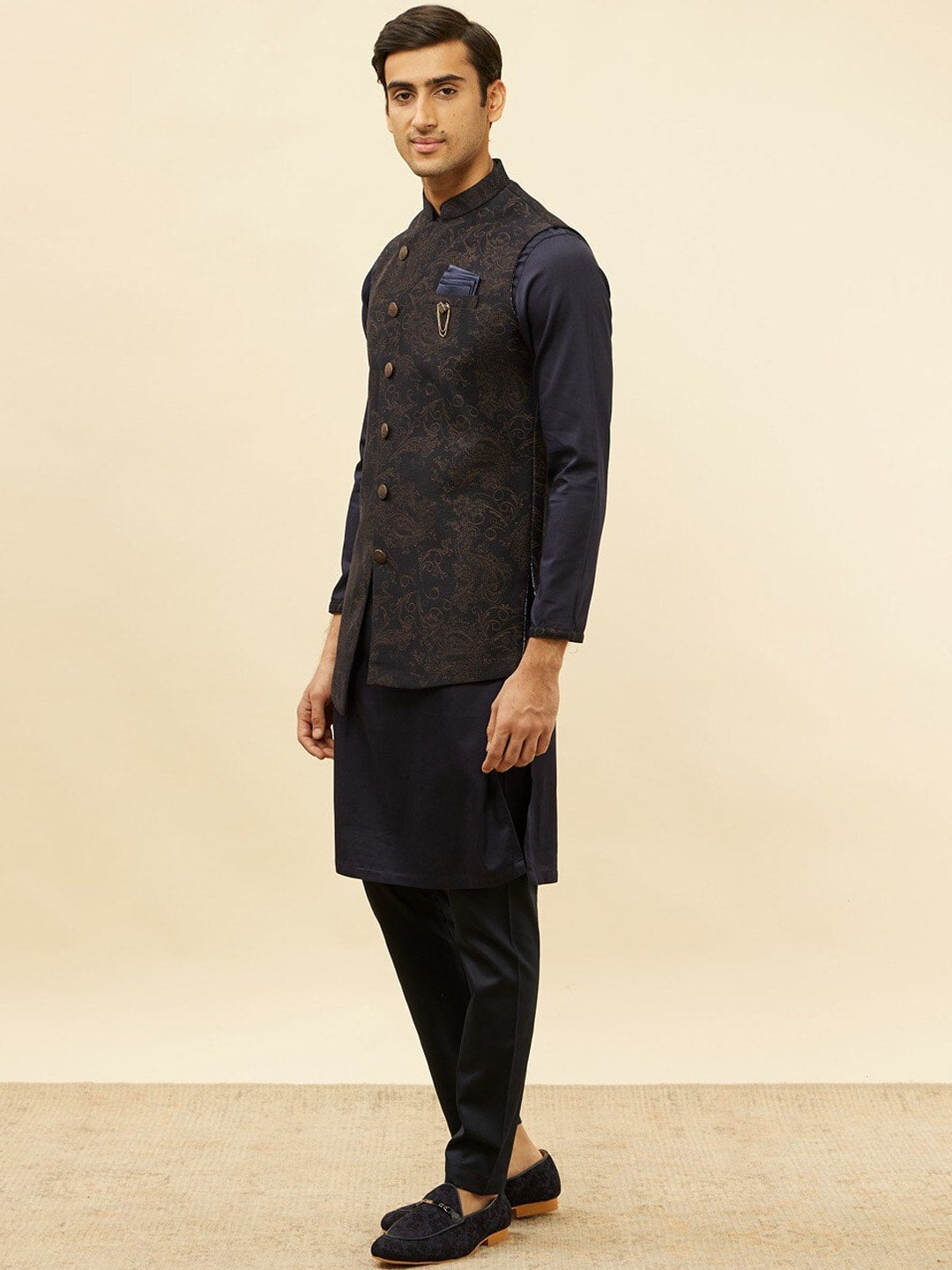 Manyavar Brocade Regular Kurta and Pyjamas With Nehru Jacket - Distacart
