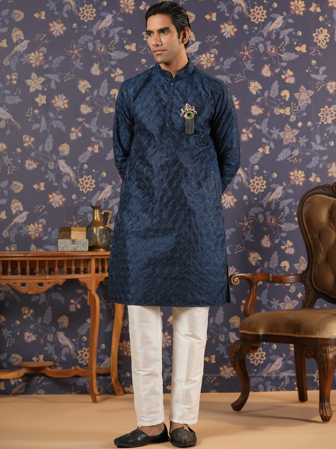 House of Pataudi Ethnic Motifs Embroidered Mandarin Collar Straight Kurta With Trouser - Distacart