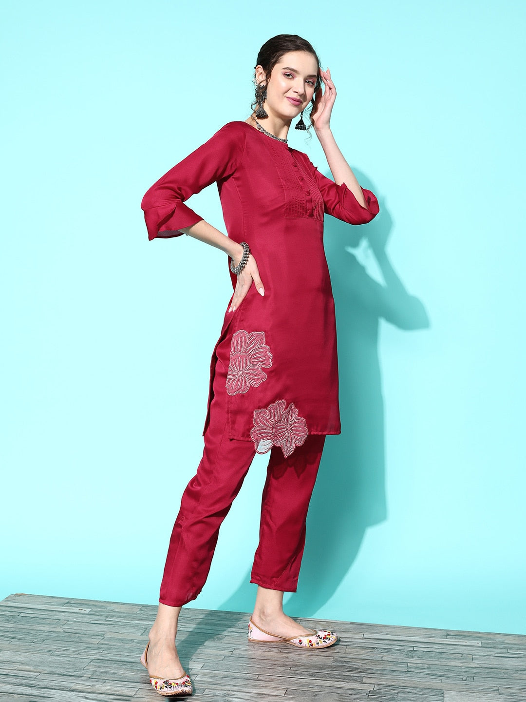 Sangria Women Floral Embroidered Patchwork Kurta with Trousers - Distacart