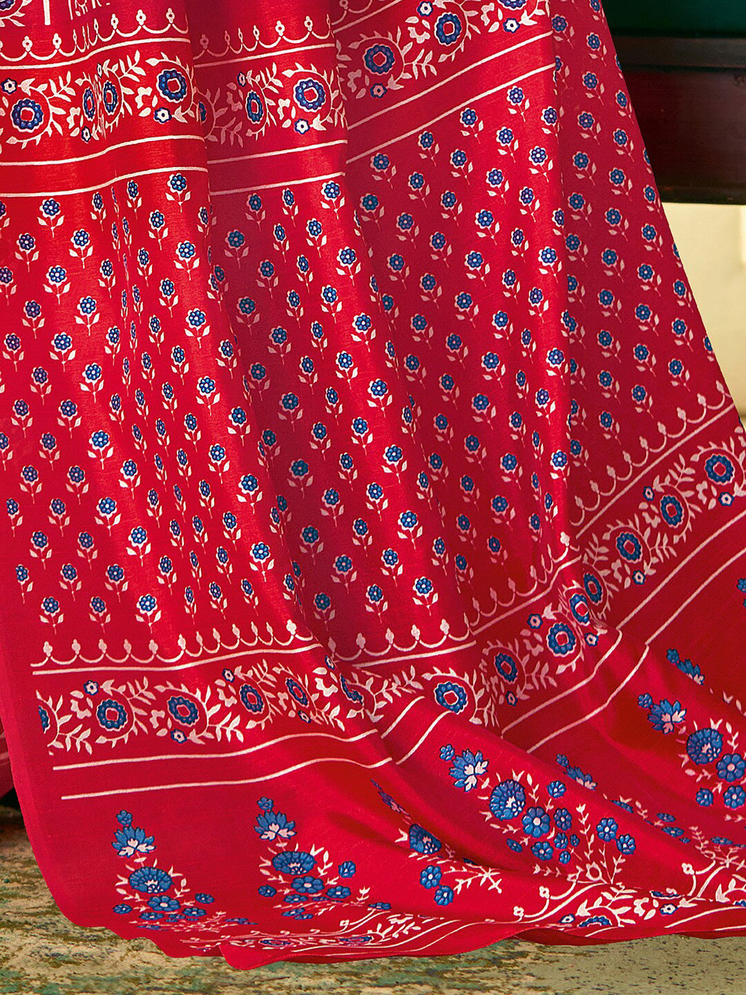 Kalini Floral Printed Dabu Saree - Distacart