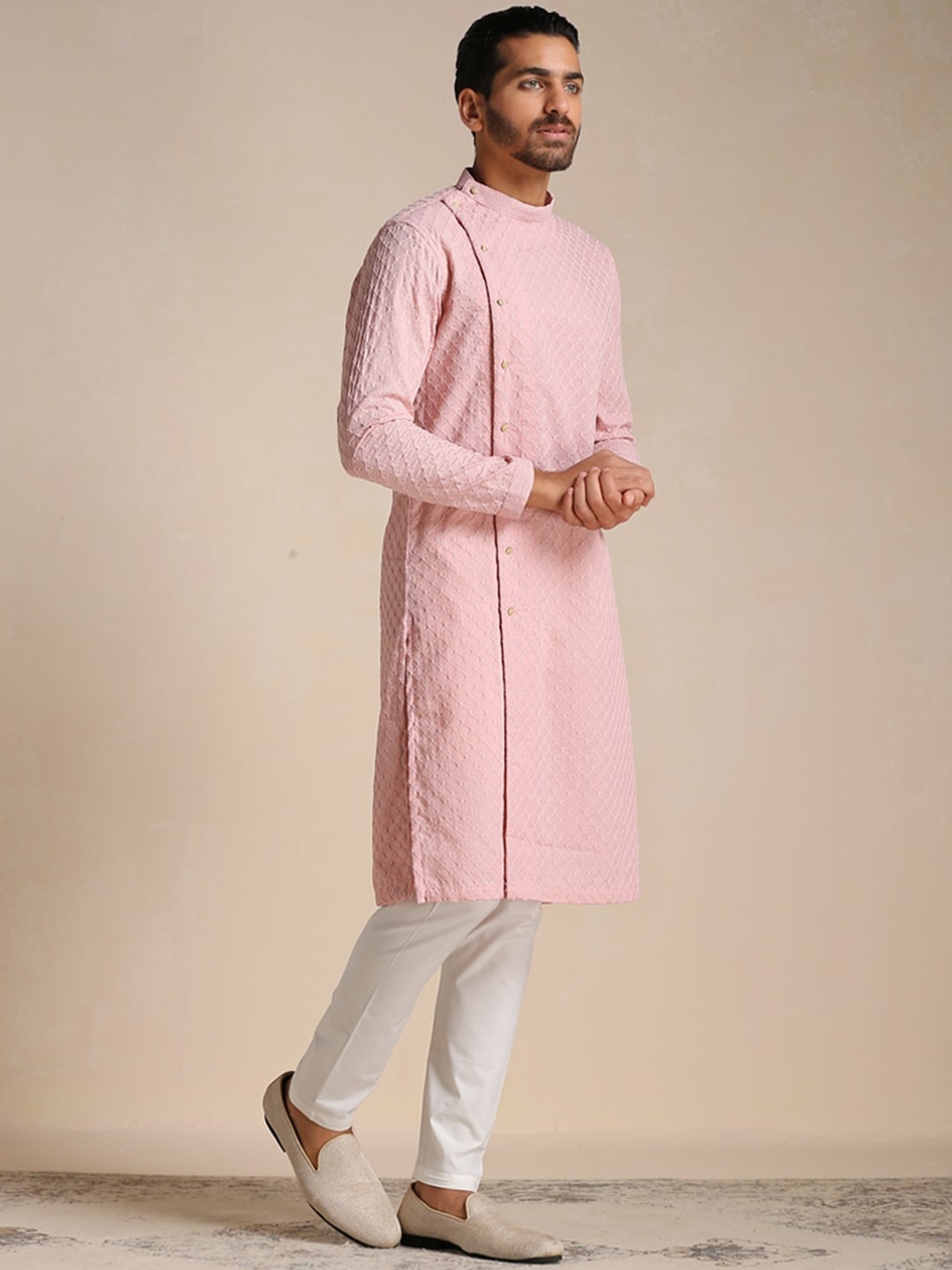 Manyavar Men Embroidered Kurta with Pyjamas - Distacart