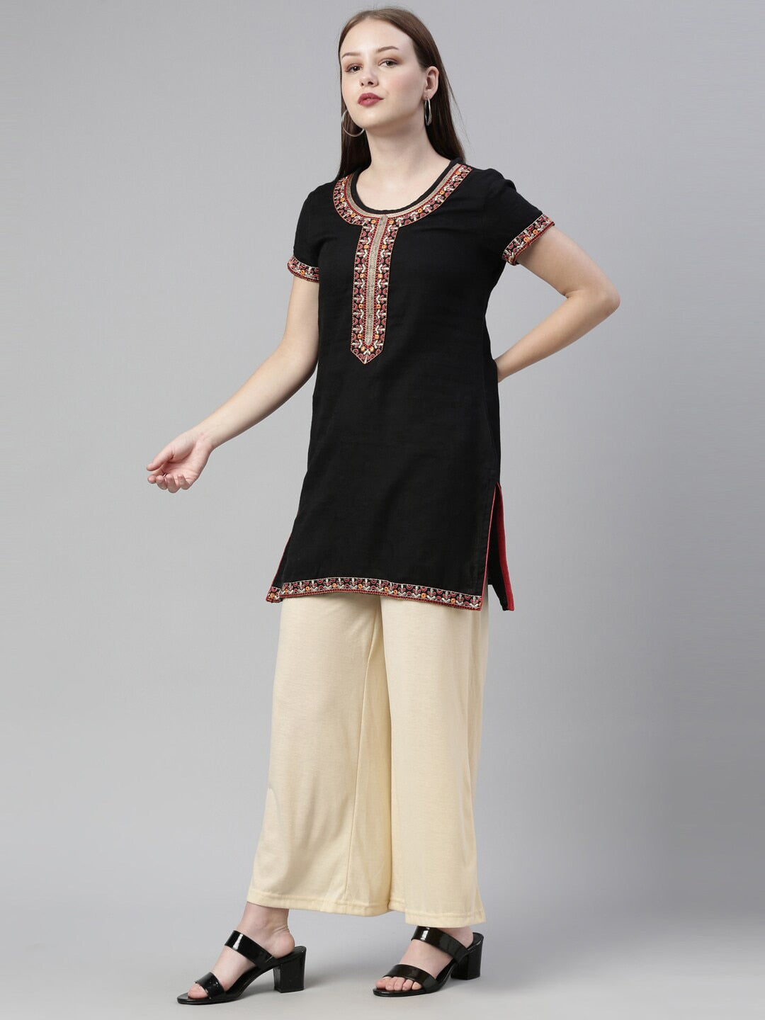 Souchii Beige Knitted Palazzos - Distacart